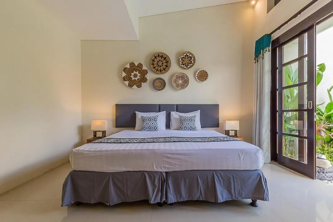 Luxury 4 Bedroom Villa Seminiak Seminyak